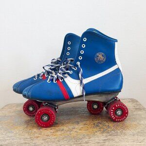 Vintage 70s Official Roller Derby Skates, Blue Size 8